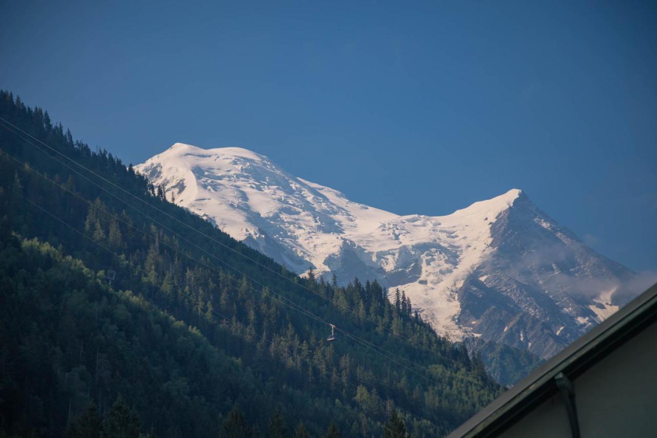 Les Chalets Des Aiguilles Шамони Екстериор снимка
