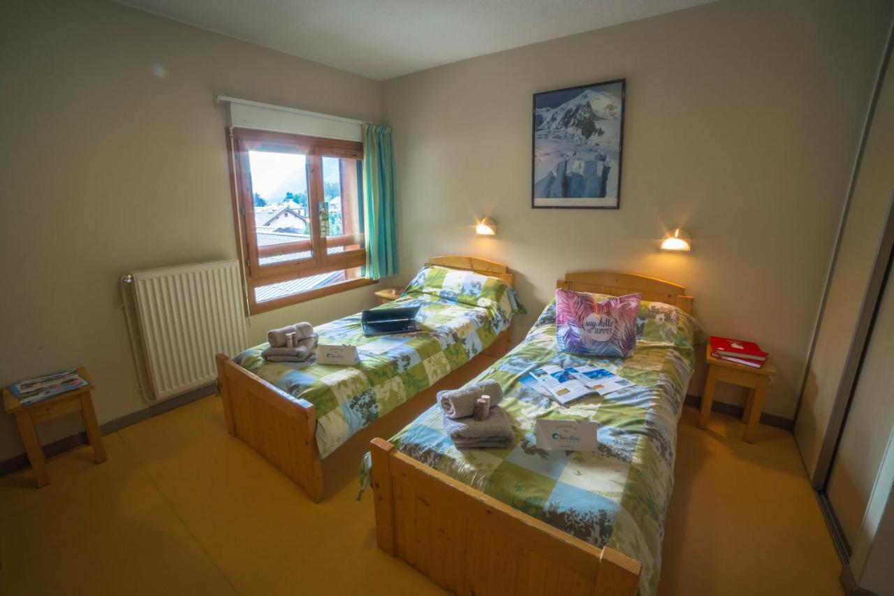 Les Chalets Des Aiguilles Шамони Екстериор снимка